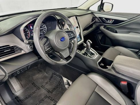 Used 2025 Subaru Outback Onyx Edition AWD/4WD image 9