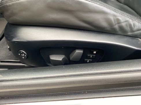 Used 2011 BMW M3 Convertible image 56