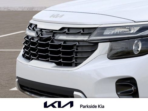New 2026 Kia Seltos S FWD image 12