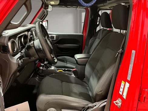 Used 2018 Jeep Wrangler Unlimited Sport S image 21