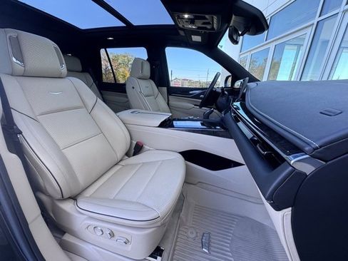 Used 2023 Cadillac Escalade Premium Luxury w/ LPO, Floor Liner Package image 12