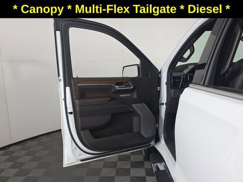 Used 2023 GMC Sierra 1500 Denali w/ Technology Package AWD/4WD image 27
