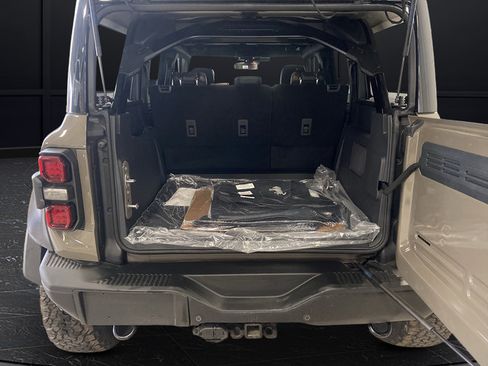 New 2025 Ford Bronco Raptor AWD/4WD image 14