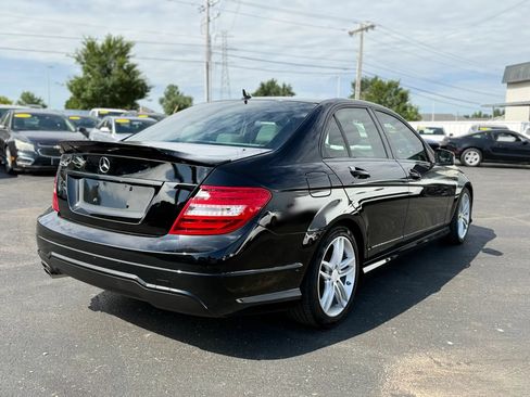 Used 2013 Mercedes-Benz C 250 Sedan image 4