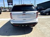 Used 2015 Ford Explorer XLT w/ Equipment Group 202A image 3