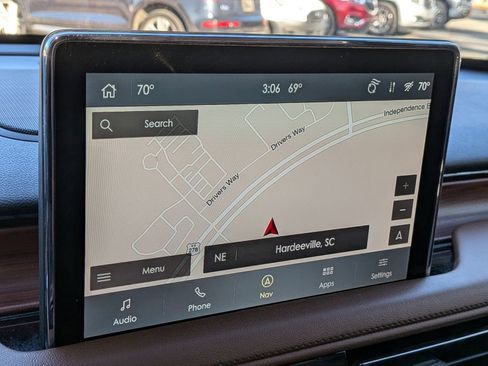 Certified 2022 Lincoln Aviator Reserve w/ Equipment Group 201A image 27