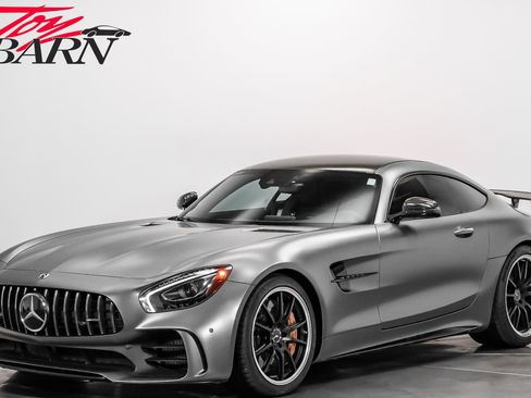 Used 2018 Mercedes-Benz AMG GT R image 1
