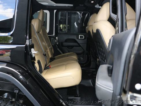 Used 2018 Jeep Wrangler Unlimited Rubicon w/ Dual Top Group image 36