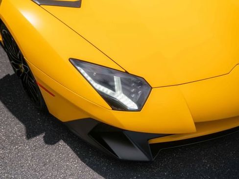 Used 2016 Lamborghini Aventador LP 750-4 Superveloce AWD/4WD image 34