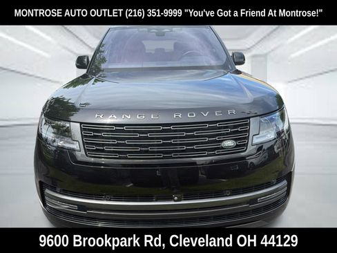 Used 2023 Land Rover Range Rover SE AWD/4WD image 4