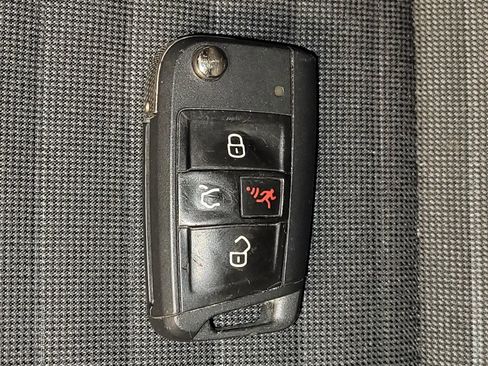 Used 2025 Volkswagen Jetta S FWD image 32