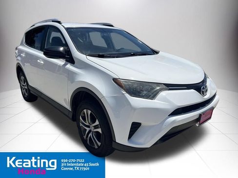 Used 2016 Toyota RAV4 LE FWD image 3