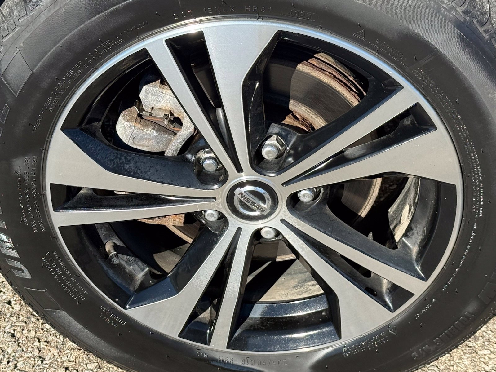 Used 2022 Nissan Sentra SV w/ Electronics Package FWD image 34