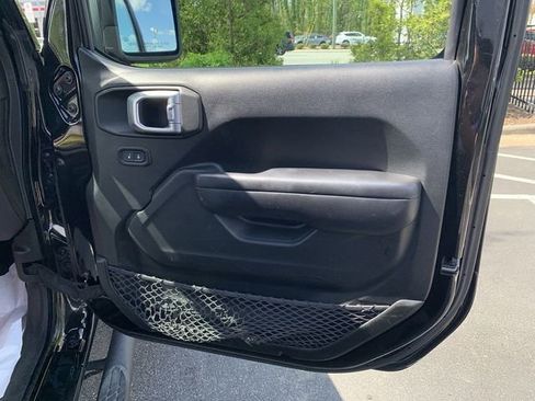 Used 2020 Jeep Wrangler Unlimited Sport S image 13