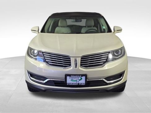 Used 2016 Lincoln MKX Reserve w/ Cargo Utility Package image 2