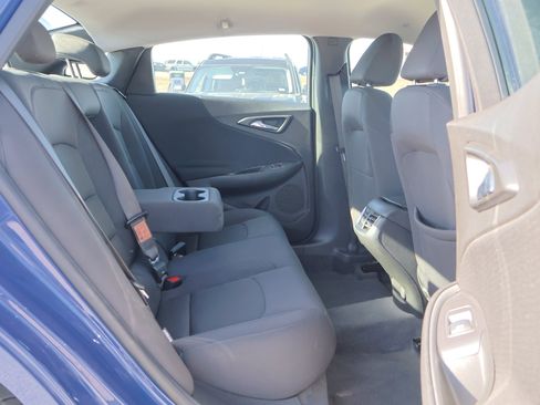 Used 2023 Chevrolet Malibu LT image 32