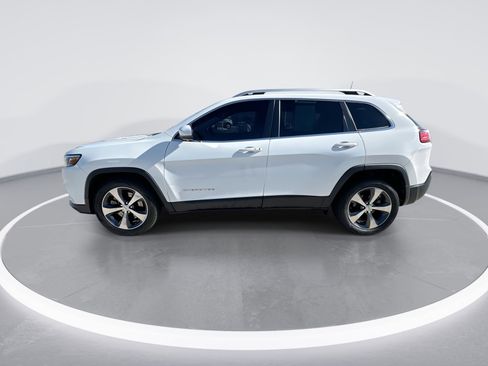 Used 2019 Jeep Cherokee Limited FWD image 5