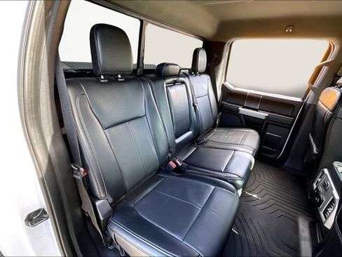 Used 2020 Ford F250 Lariat w/ Lariat Value Package image 17