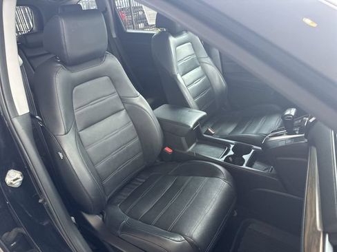 Used 2019 Honda CR-V Touring image 28