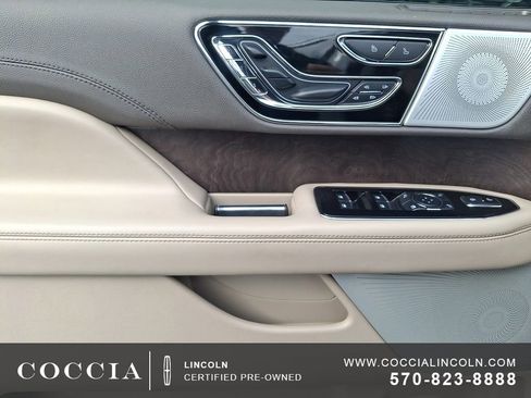 Certified 2023 Lincoln Navigator L Reserve image 11