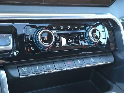 New 2026 GMC Sierra 2500 Denali Ultimate w/ Max Trailering Package image 23