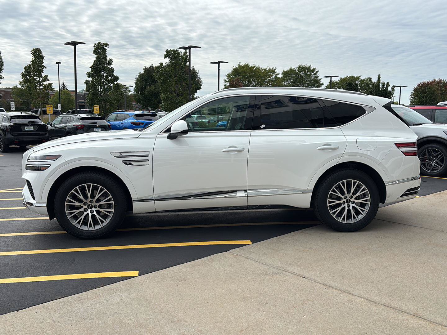 Used 2026 Genesis GV80 2.5T AWD/4WD image 7