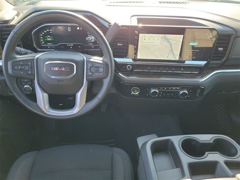Used 2023 GMC Sierra 1500 Elevation image 11