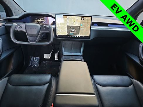 Used 2023 Tesla Model X AWD/4WD image 14