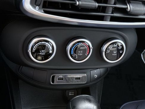 Used 2022 FIAT 500X Pop w/ Pop Value Package image 18