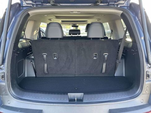 Certified 2025 Hyundai Santa Fe Limited image 32