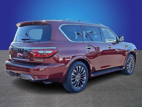 Used 2022 Nissan Armada Platinum w/ Captain's Chairs Package AWD/4WD image 4