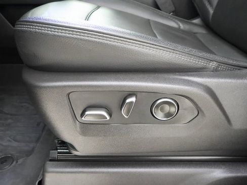 Used 2024 GMC Sierra 1500 Denali image 10