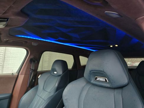 Used 2023 BMW XM image 61