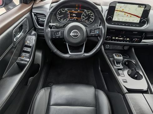 Used 2023 Nissan Rogue SL w/ SL Premium Package FWD image 11