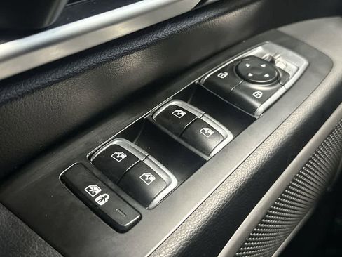 Certified 2022 Kia Telluride LX FWD image 17