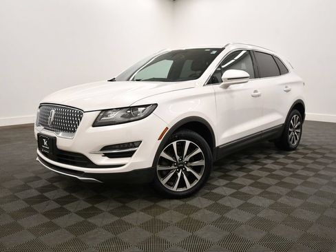 Used 2019 Lincoln MKC Reserve w/ MKC Climate Package AWD/4WD image 2