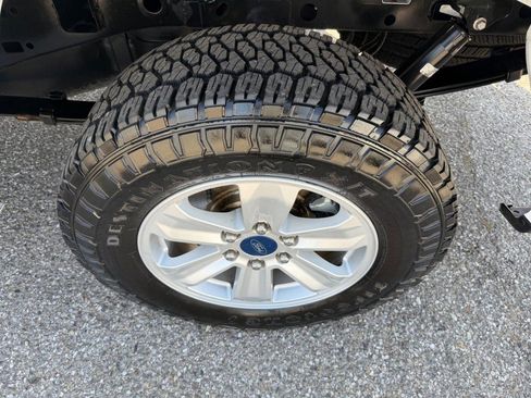 Used 2020 Ford F150 XLT w/ Equipment Group 301A Mid RWD image 48