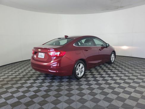 Used 2016 Chevrolet Cruze LT w/ Sun And Sound Package image 4