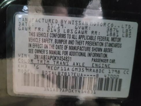 Used 2019 Nissan Sentra S image 33