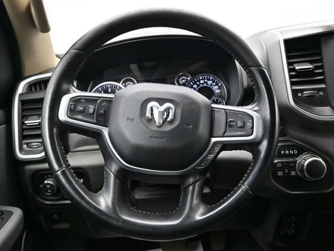 Used 2020 RAM 1500 Big Horn AWD/4WD image 14