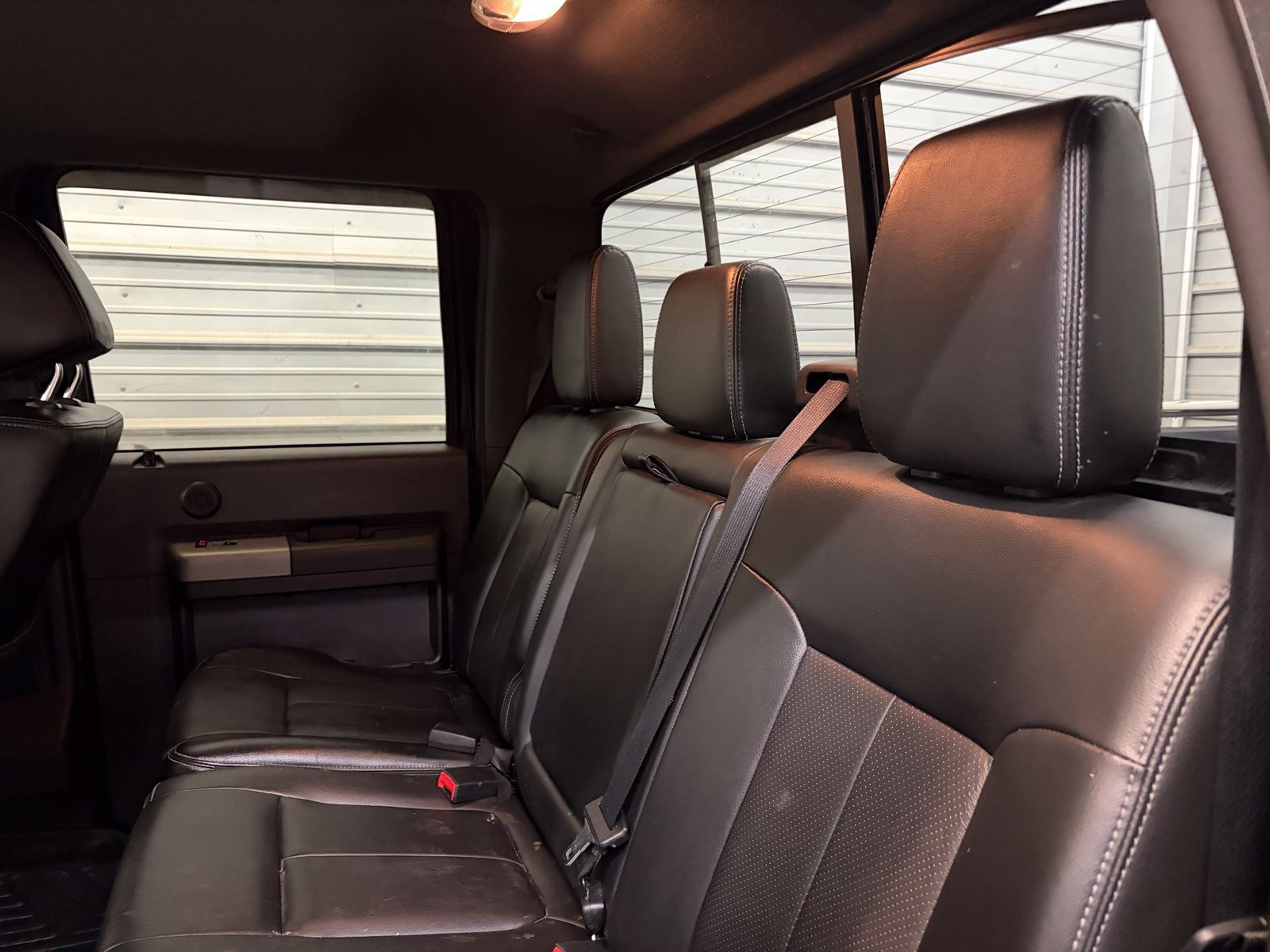 Used 2016 Ford F250 Lariat w/ Lariat Ultimate Package AWD/4WD image 24