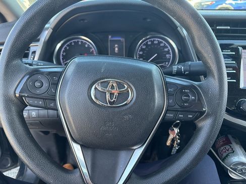 Used 2019 Toyota Camry LE FWD image 16