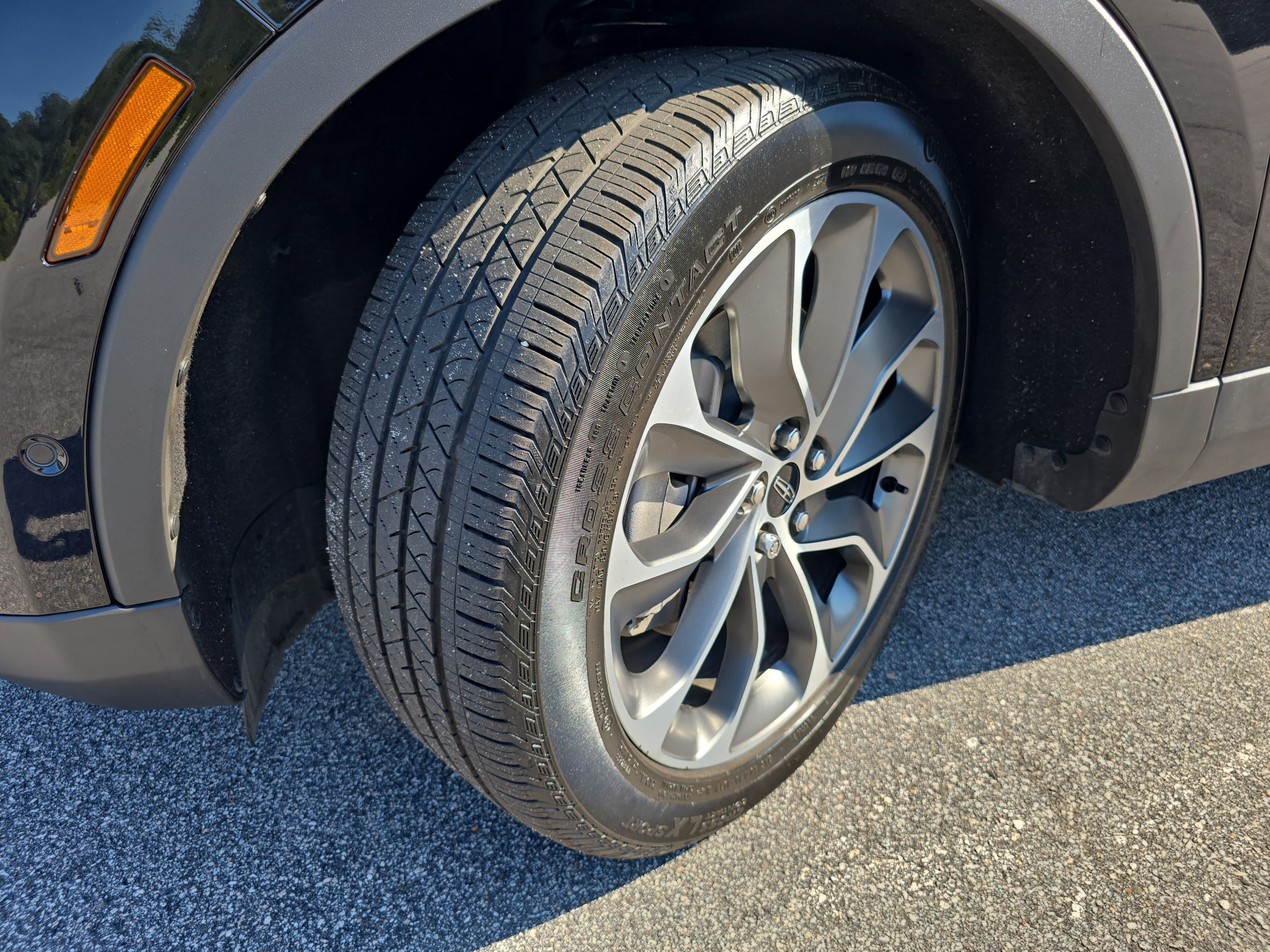 Certified 2023 Lincoln Nautilus Reserve AWD/4WD image 32