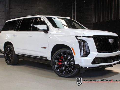 Used 2026 Cadillac Escalade V AWD/4WD image 1