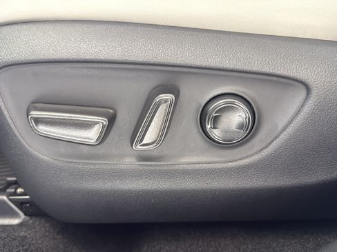 Used 2025 Toyota RAV4 XLE Premium FWD image 14