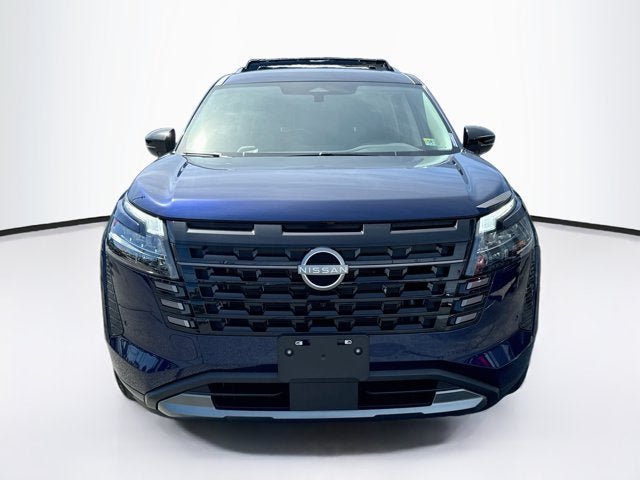 New 2026 Nissan Pathfinder SL AWD/4WD image 2