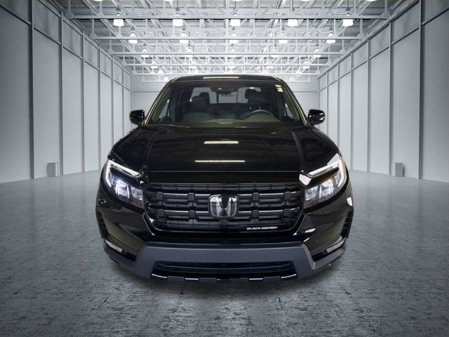 Used 2025 Honda Ridgeline Black Edition image 8