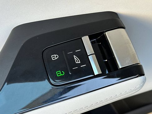 Used 2025 Polestar Polestar 3 AWD/4WD image 15