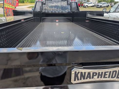 New 2026 RAM 5500 4x4 Crew Cab w/ Laramie Trim Package image 26
