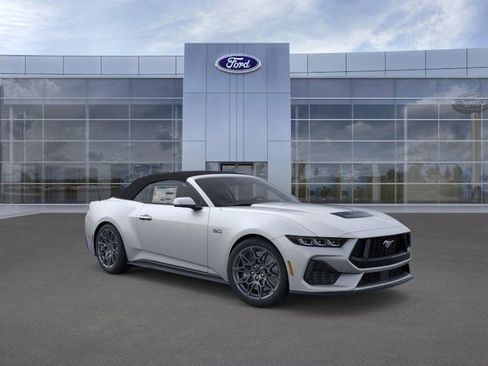 New 2025 Ford Mustang GT Premium w/ GT Performance Package image 9